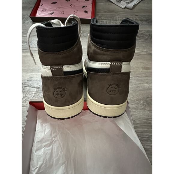 Air Jordan 1 Travis Scott Mocha High Men\'s Size 12